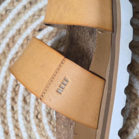 Reef Cushion Vista Hi In Natural, Size 8 - Picture 10 of 12